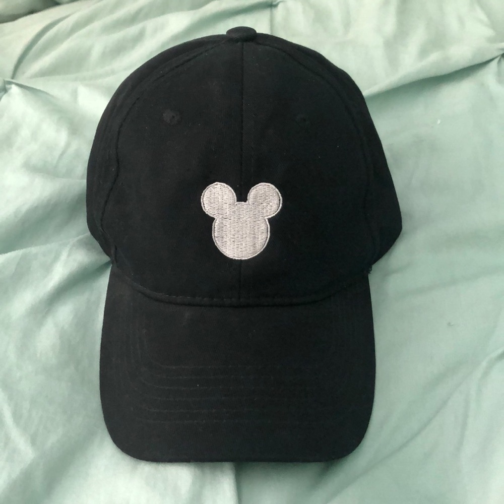 Mickey baseball hat